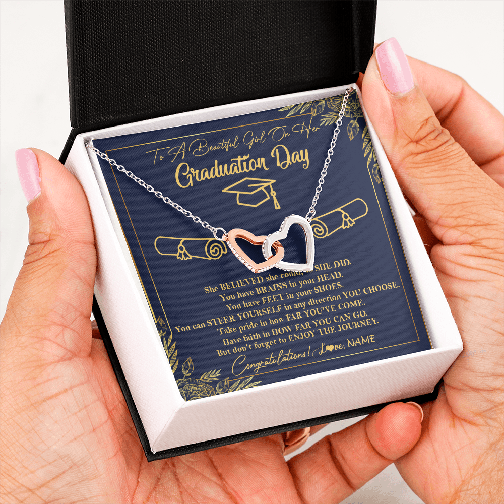 Personalized To A Beautiful Women On Her Graduation Day Necklace Class of 2024 For Daughter Granddaughter Sister Jewelry Customized Gift Box Message Card