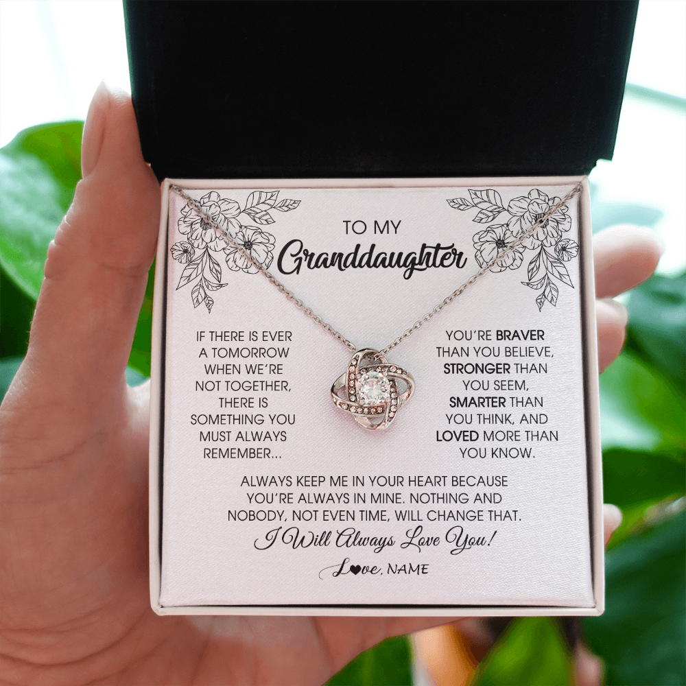 Personalized To My Granddaughter Necklace From Grandma Grandpa You're Braver Stronger Smarter Granddaughter Birthday Customized Jewelry Gift Box Message Card