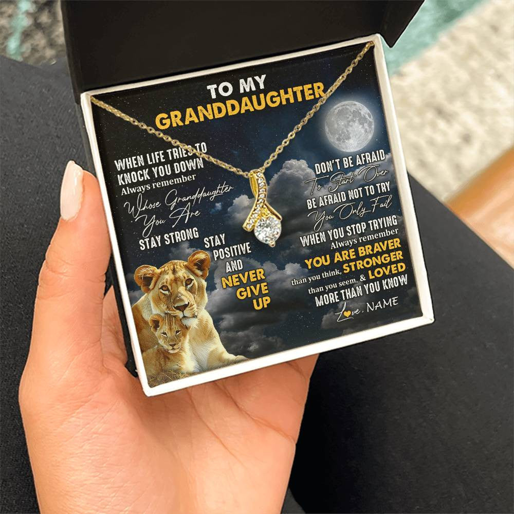 Personalized To My Granddaughter Necklace From Grandma Nana Lion Never Give Up Granddaughter Birthday Graduation Christmas Customized Gift Box Message Card