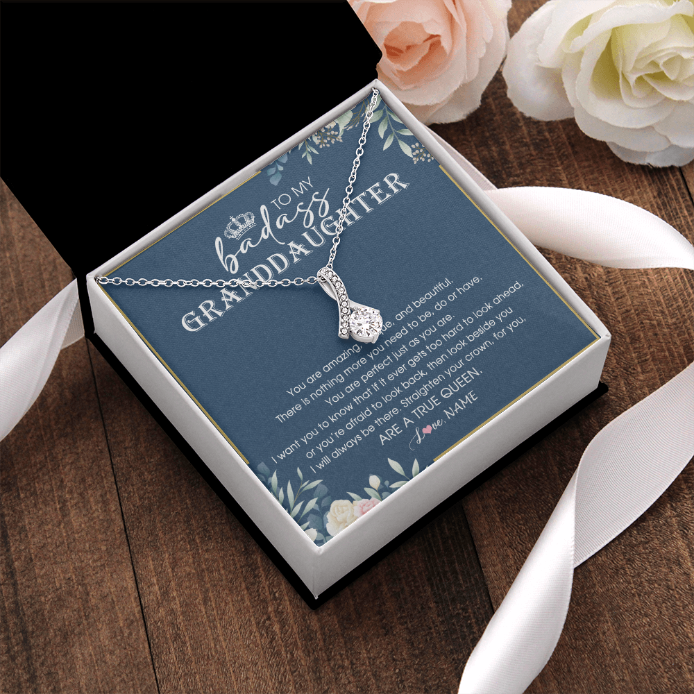 Personalized To My Granddaughter Necklace From Grandma Straighten Your Crown Queen Granddaughter Jewelry Birthday Christmas Customized Gift Box Message Card
