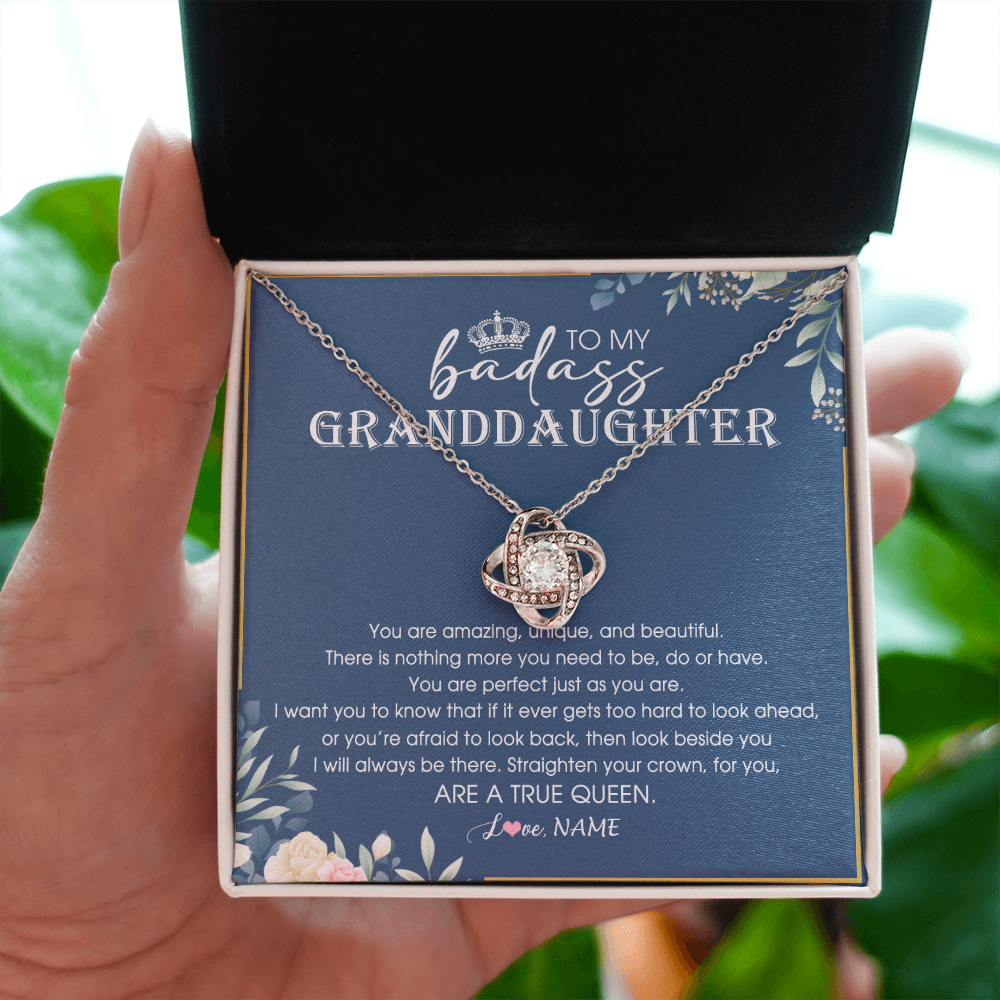 Personalized To My Granddaughter Necklace From Grandma Straighten Your Crown Queen Granddaughter Jewelry Birthday Christmas Customized Gift Box Message Card